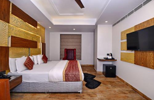 Paharganj Hotel | Hotel N Maharani