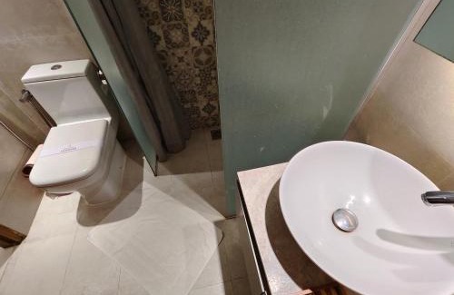 Dhaka Hotel | Hotel Nandini