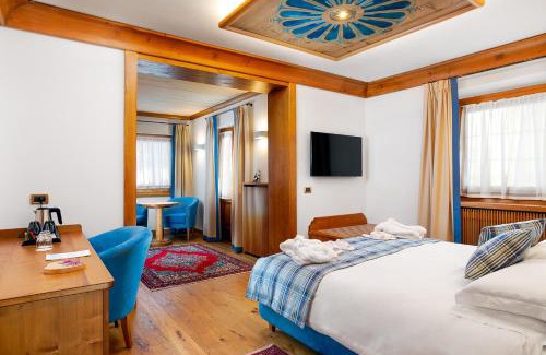 Cortina d'Ampezzo Historic Centre Hotel | Hotel Natale