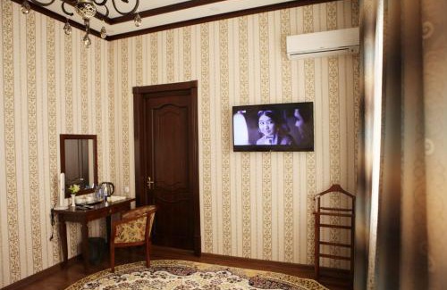 Qarshi Bed & Breakfast | Hotel Naxshab