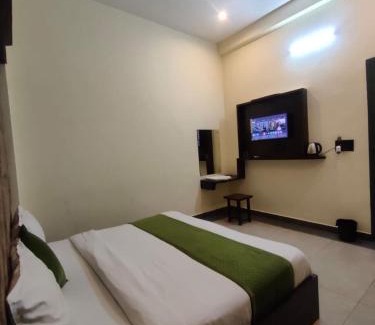 Taj Ganj Hotel | Hotel Near Taj mahal