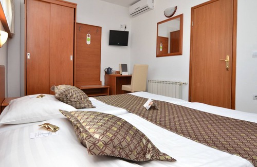 Rijeka Hotel | Hotel Neboder
