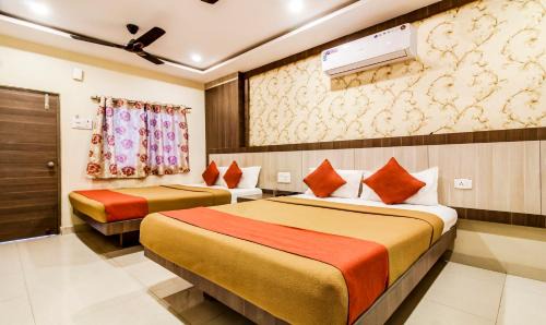 Shamshabad Cabin | Hotel Neem Tree Hyderabad Airport