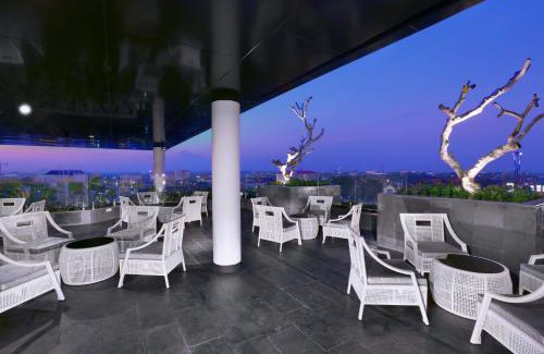 Malioboro Hotel | Hotel Neo Malioboro by ASTON
