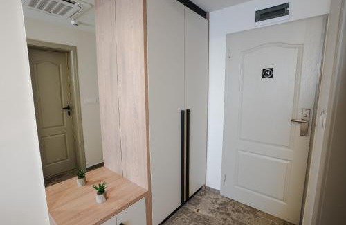 Dvorovi Hotel | HOTEL NEST