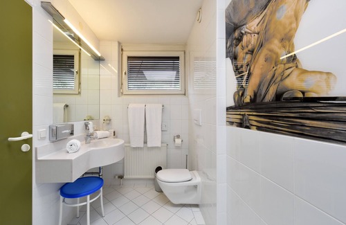 Loretto Hotel | Hotel Neutor Express