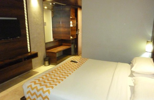 Dhobitalao Hotel | Hotel New Bengal