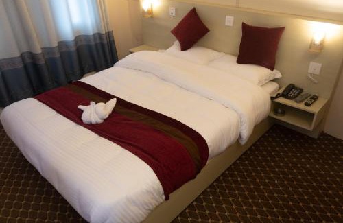 Pokhara House | Hotel New Darshan