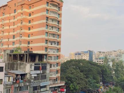 Dhaka Hotel | Hotel New Royal Palace Dhanmondi
