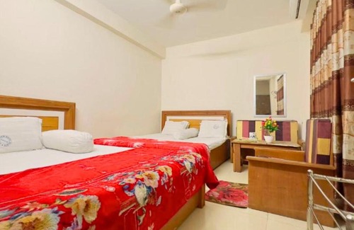 Dhaka Hotel | Hotel New Royal Palace Dhanmondi