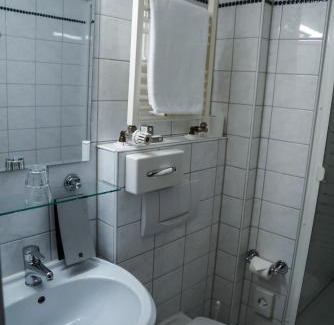 Niederrad Hotel | Hotel Niederräder Hof