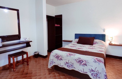 Ixtapan de la Sal Hotel | Hotel Nuevo María Isabel
