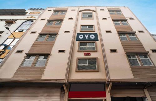 Nampally Hotel | Hotel O Aroma Classic Near Nampally Main Railway station