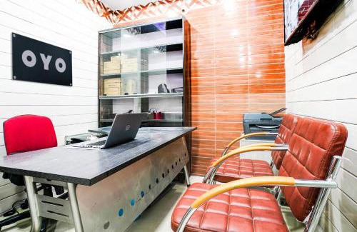 Nampally Hotel | Hotel O Aroma Classic Near Nampally Main Railway station