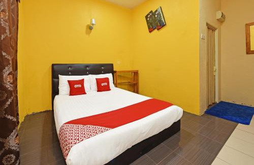 Lubok Buaya Hotel | Hotel O Awan Biru Motel