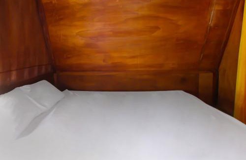 Aik Berik Hotel | Hotel O Awenk Homestay Near SD Gunung Wakul