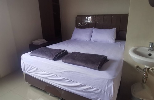 Balikpapan Hotel | Hotel O Balikpapan near Siloam Hospital formerly Syafla Guest House