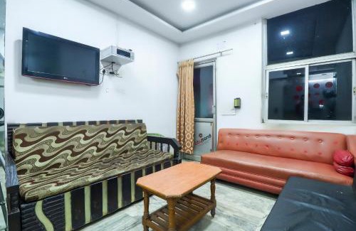 Sakchi Hotel | Hotel O Bright
