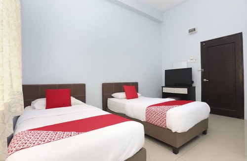Kampung Merbau Patah Hotel | Hotel O Come Inn Premium