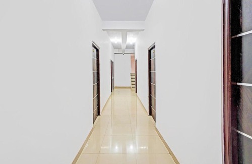 Indore Hotel | Hotel O Eternity Shivay