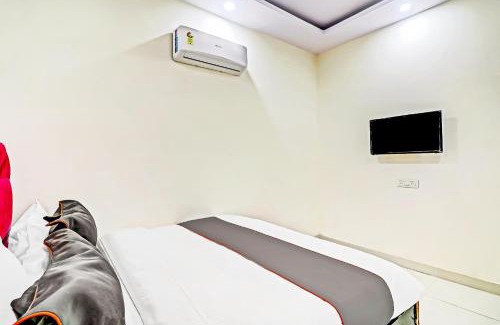 Delhi Hotel | Hotel O Golden Key Inn