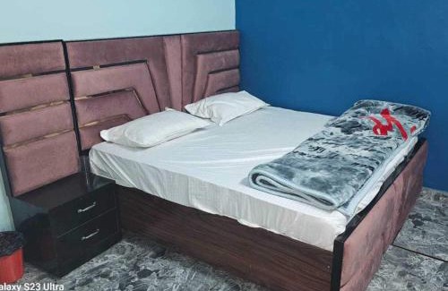 Sardhana Hotel | Hotel O Highway ON