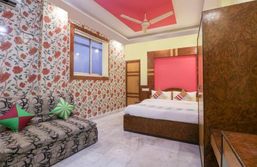 Sealdah House | Hotel O Home Cozy Studio Collage Square Hotel Maya International Near St. Thomas's Church