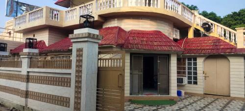 Faizabad Apartment | Hotel O Home Crystal Cottage Home Stay
