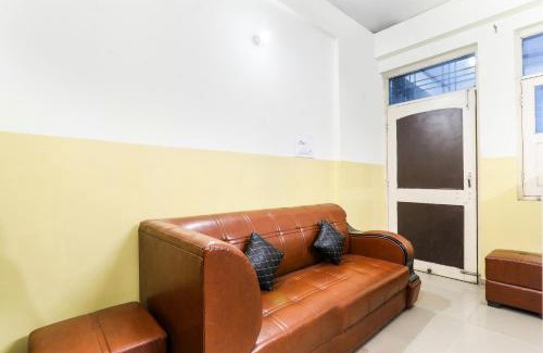 Patna Hotel | Hotel O Hudco Grand