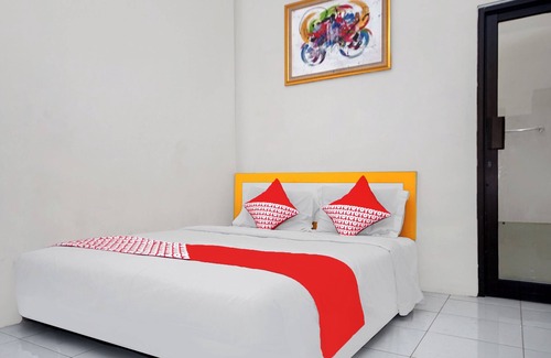 Palembang Hotel | Hotel O Ilir Barar I Near Rumah Sakit Islam Siti Khadijah Formerly Maleo Hotel