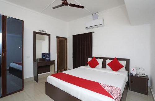 Phool Bagan Hotel | Hotel O Jalan Lake View Near Mani Square