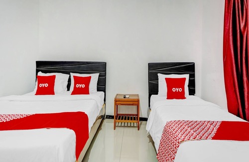 Surabaya Hotel | Hotel O Kalimantan Surabaya Syariah