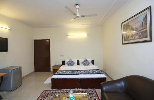 Kalkaji Hotel | Hotel O Kalkaji Residency Bnb Near Lotus Temple