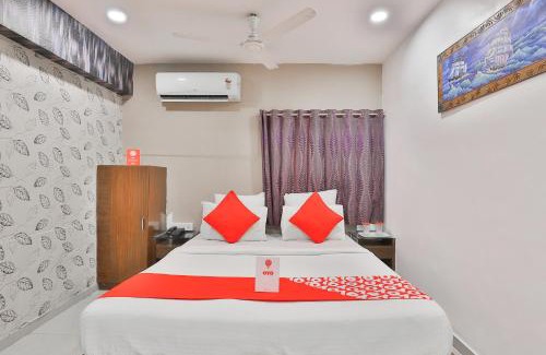 Navrangpura Hotel | Hotel O Keshav