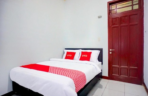 Medan Hotel | Hotel O Krakatau Near Universitas Muhammadiya Sumatra Utara UMSU
