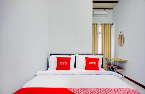 Medan Hotel | Hotel O Krakatau Near Universitas Muhammadiya Sumatra Utara UMSU