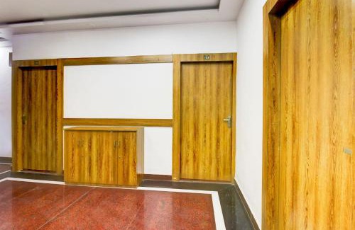 Bhopal Hotel | Hotel O Lake Link