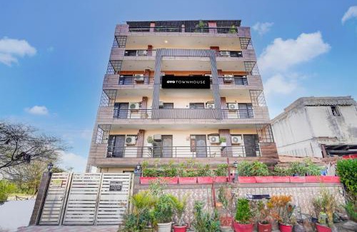 Gurugram Hotel | Hotel O Maple stays