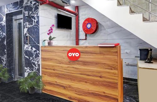 Azadpur Hotel | Hotel O Mayur