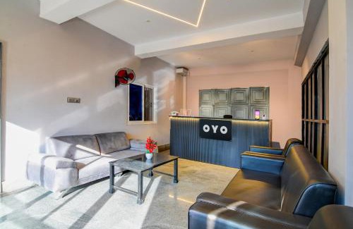 Bhubaneshwar Hotel | Hotel O Neatflix &Chill