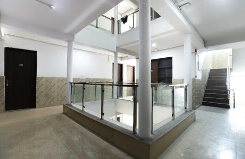 Noida Hotel | Hotel O Noida Villa