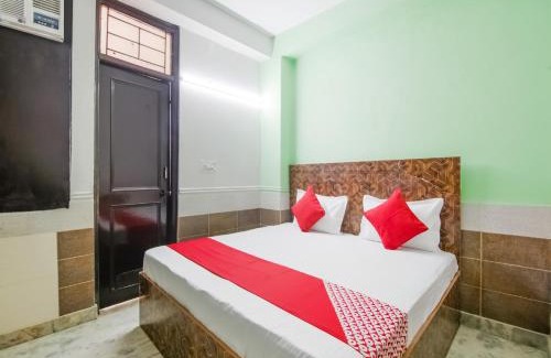 Delhi Hotel | Hotel O Red Rose