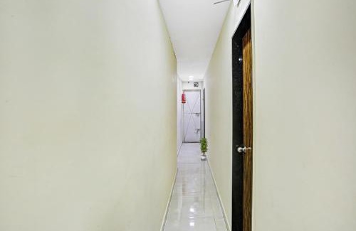 Chembur East Hotel | Hotel O S K Palace