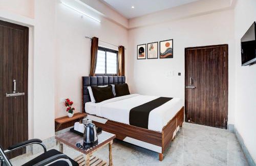 Allahabad Hotel | Hotel O Salori