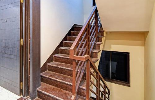 New Town Hotel | Hotel O Shivaalay Inn Near Newtown Bus Stand