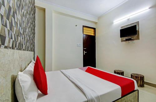 Indirapuram Hotel | Hotel O Sky Inn