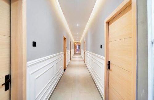 Lucknow Hotel | Hotel O SS Royal