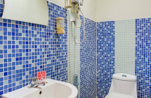Shah Alam Hotel | Hotel O Taj (seksyen 7)
