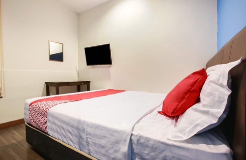 Shah Alam Hotel | Hotel O Taj (seksyen 7)