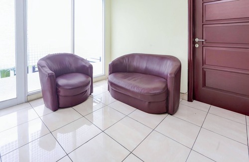 Curug Hotel | Hotel O Tangerang Near Supermall Karawaci Formerly Bromo 18